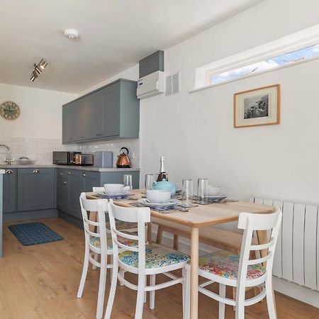 Coedrath Park 20 - Modern Apartment, Close To The Beach Saundersfoot Exteriör bild