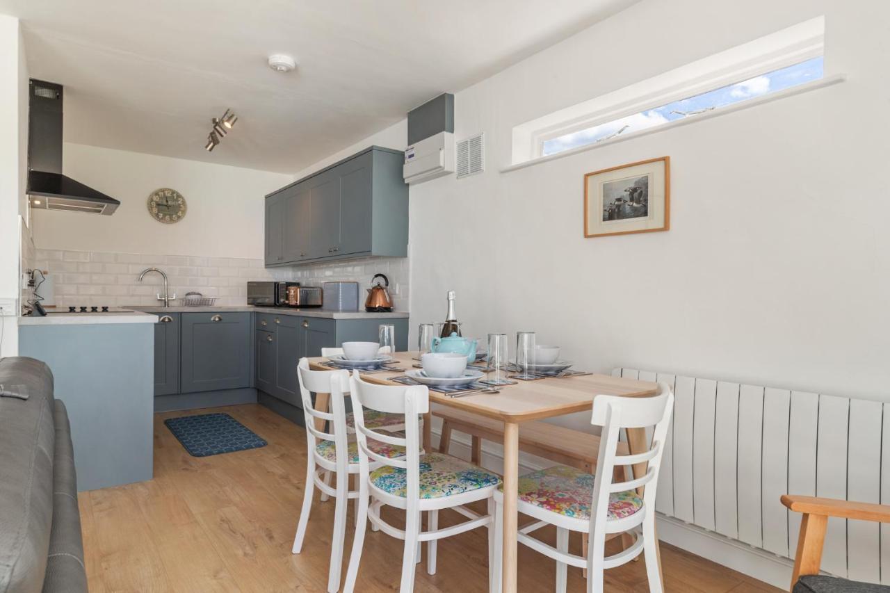 Coedrath Park 20 - Modern Apartment, Close To The Beach Saundersfoot Exteriör bild